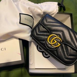 Gucci super mini GG marmot bag - black